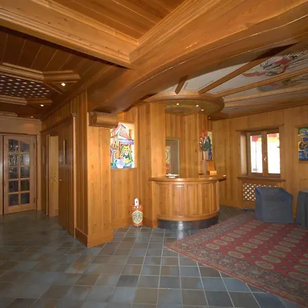 Residence Serrada Lejlighedshotel 3*